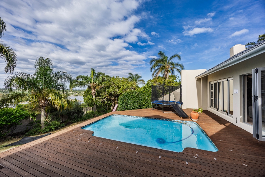 4 Bedroom Property for Sale in Beacon Bay Eastern Cape